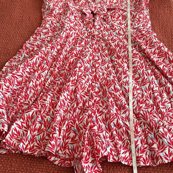 SOLD OUT Lulu’s - red and white tie front romper - Picture 7 of 7